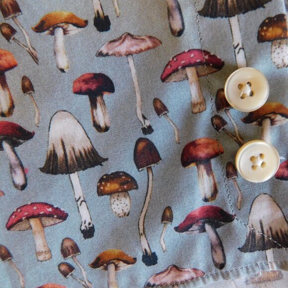 NWT Saks Fifth Ave novelty graphic mushroom print slim fit SS button camp shirt - Picture 6 of 16